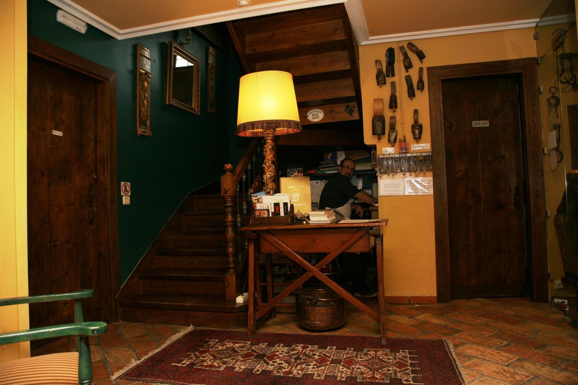Hotel Almud Sallent de Gállego Zewnętrze zdjęcie