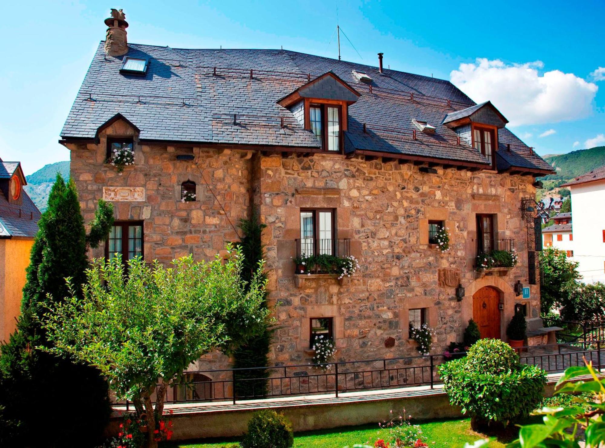Hotel Almud Sallent de Gállego Zewnętrze zdjęcie